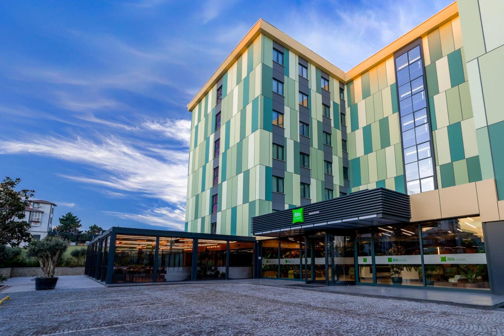 Ibis Styles Istanbul Kurtkoy Hotel Bagian luar foto
