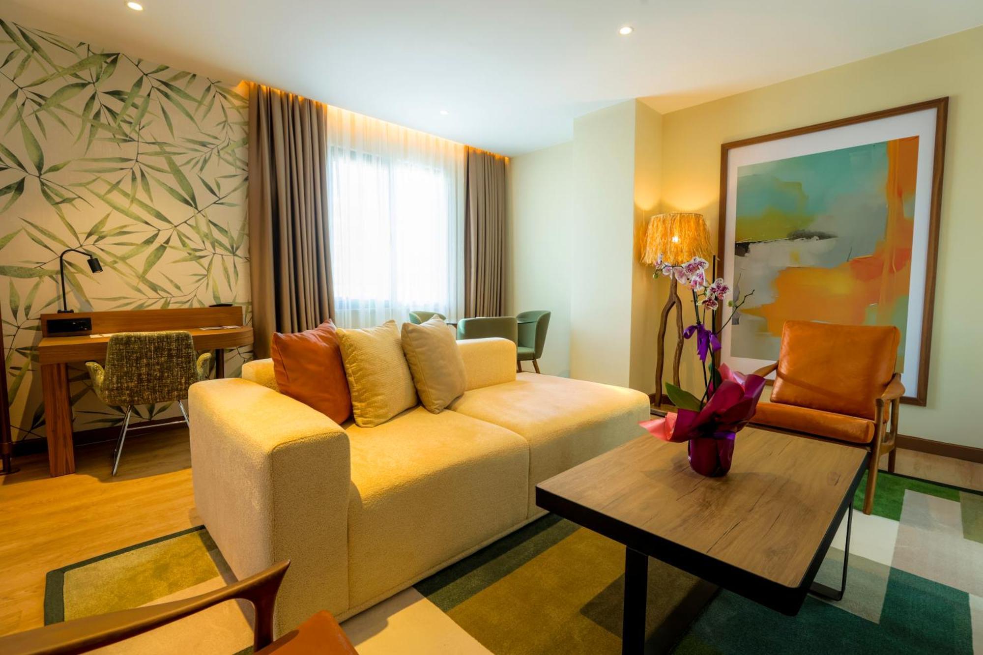 Ibis Styles Istanbul Kurtkoy Hotel Bagian luar foto