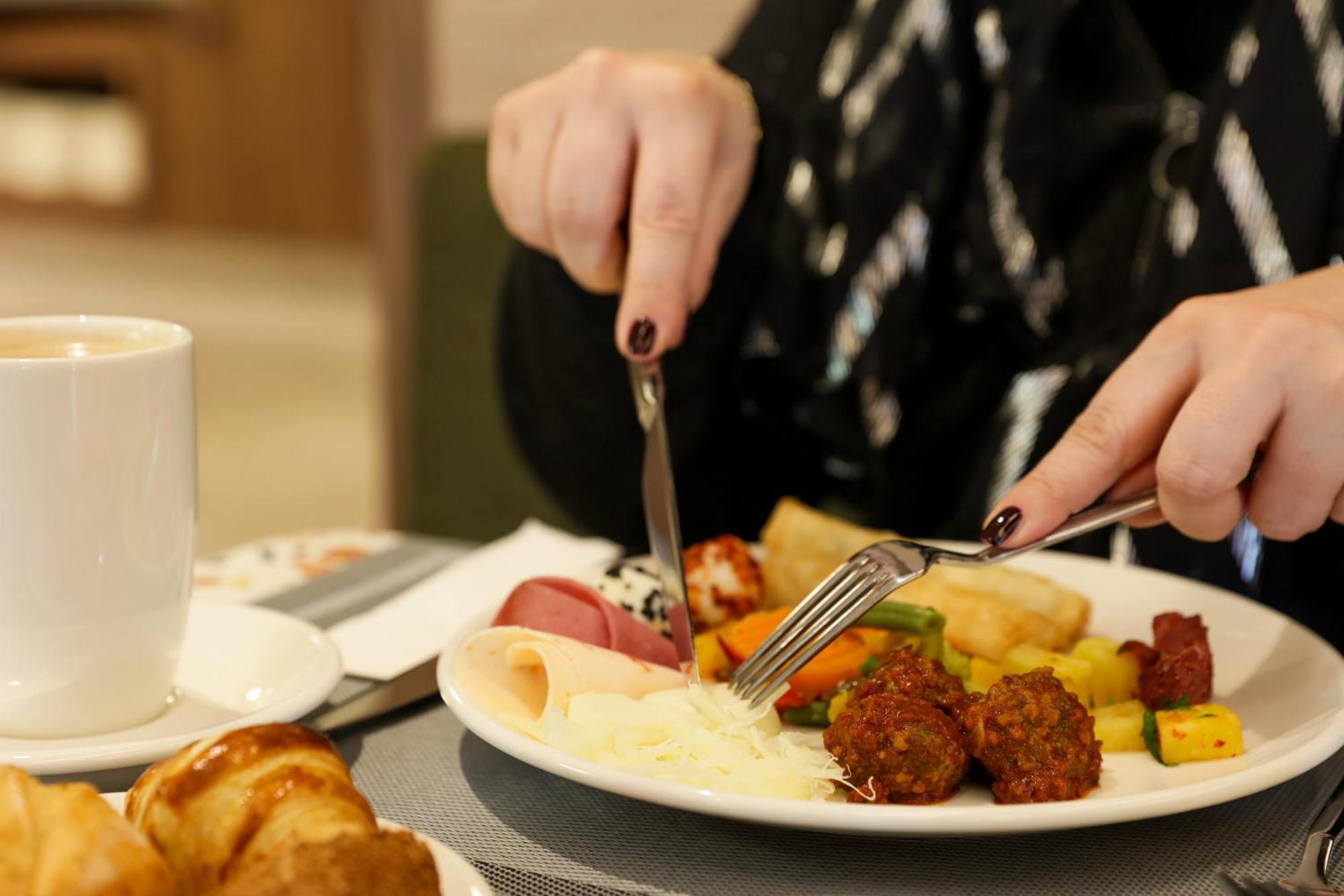 Ibis Styles Istanbul Kurtkoy Hotel Bagian luar foto